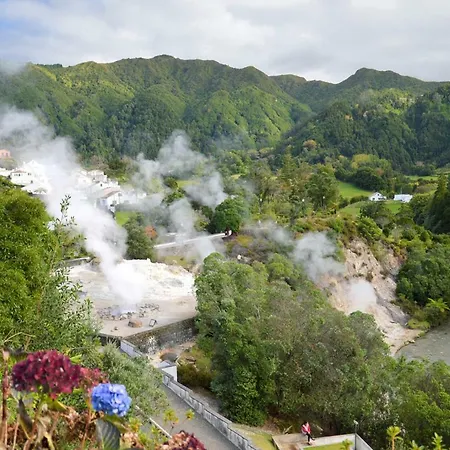 Casa Do Vale Encantado * Furnas (Azores)
